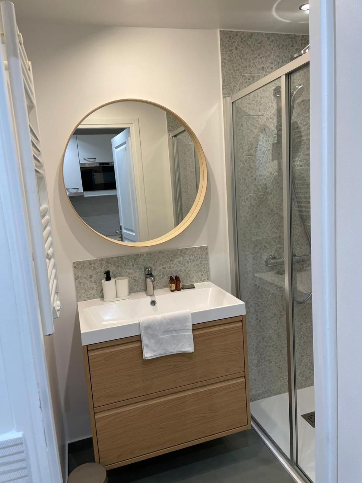 Studio 4P Calme/Full Equipped/Charonne/Perelachese Paris Luaran gambar